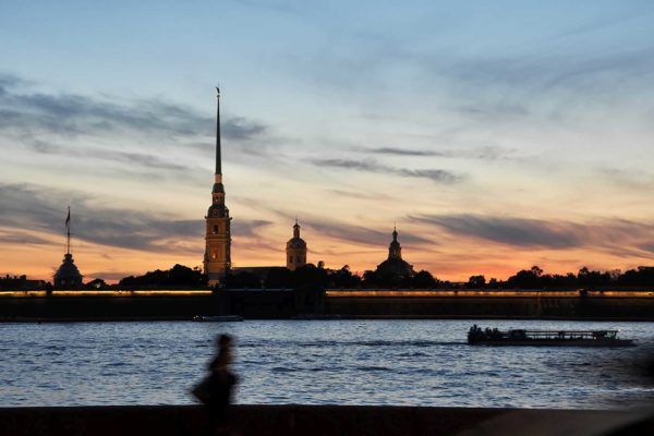 St Petersburg night tour